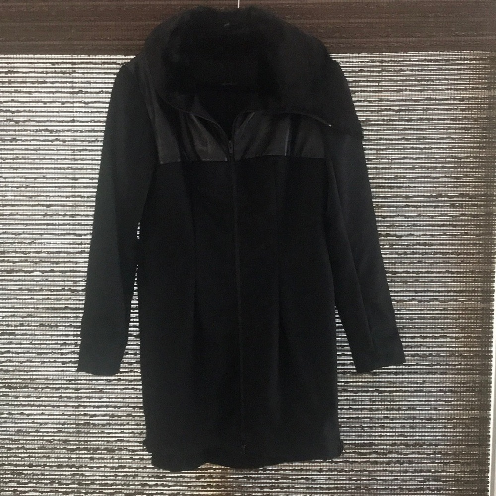 Cashmere/Wool Coat with Leather & Fur